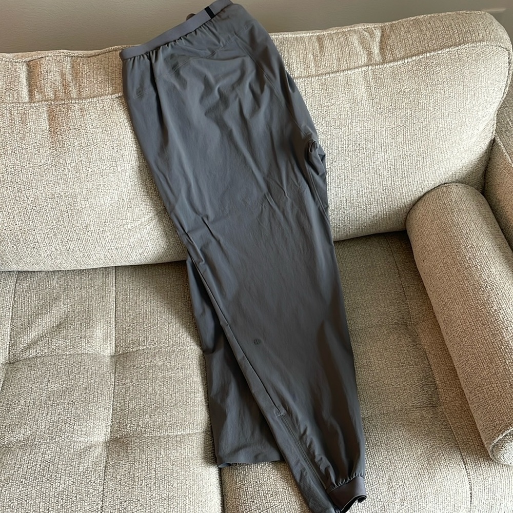 Mens lululemon surge jogger XL
